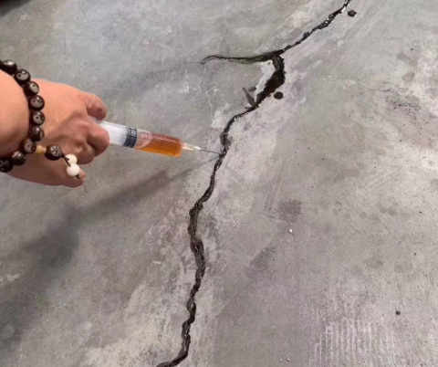 藤县混凝土裂缝修补技术详解​